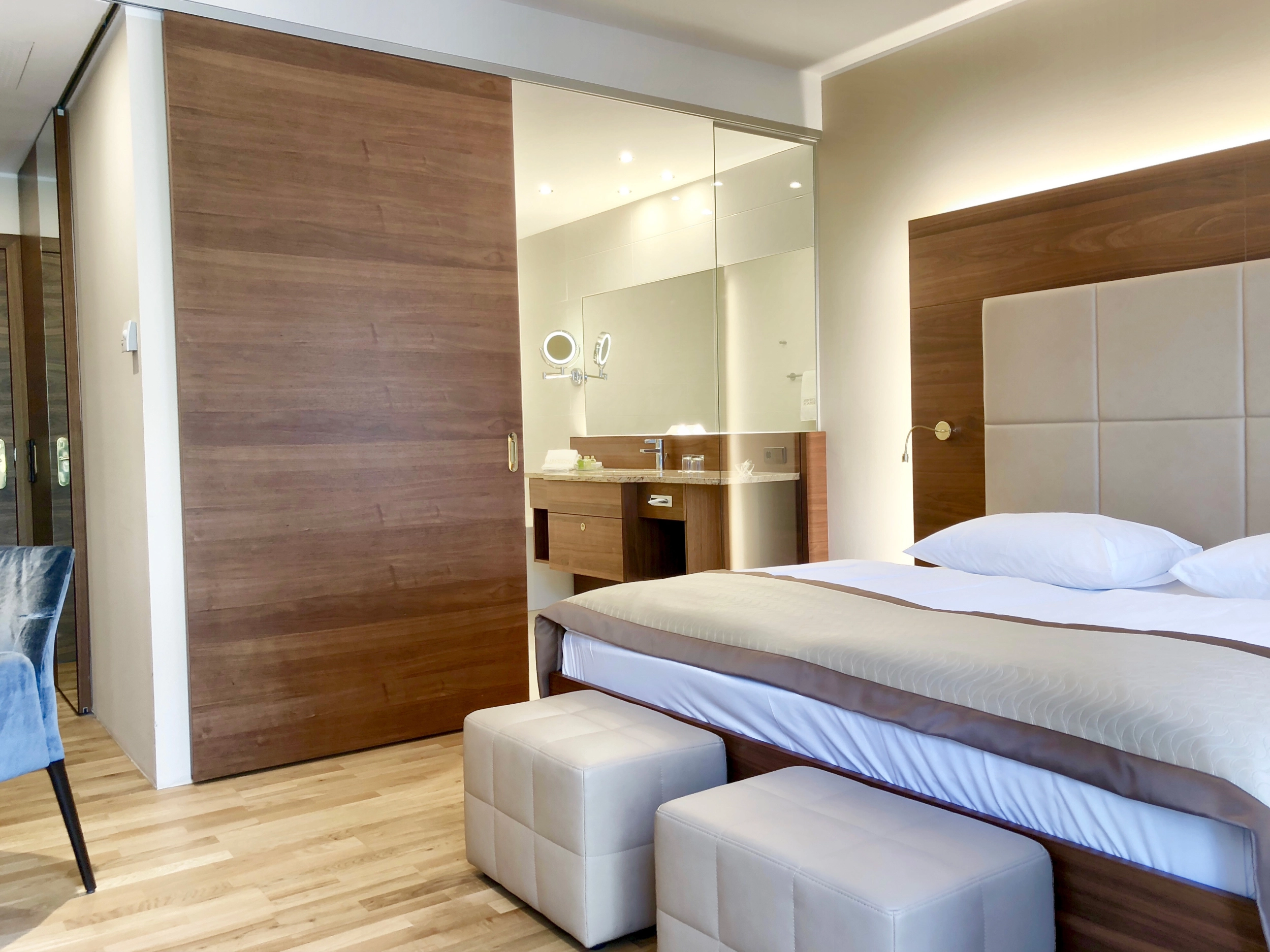 Deluxe Bett